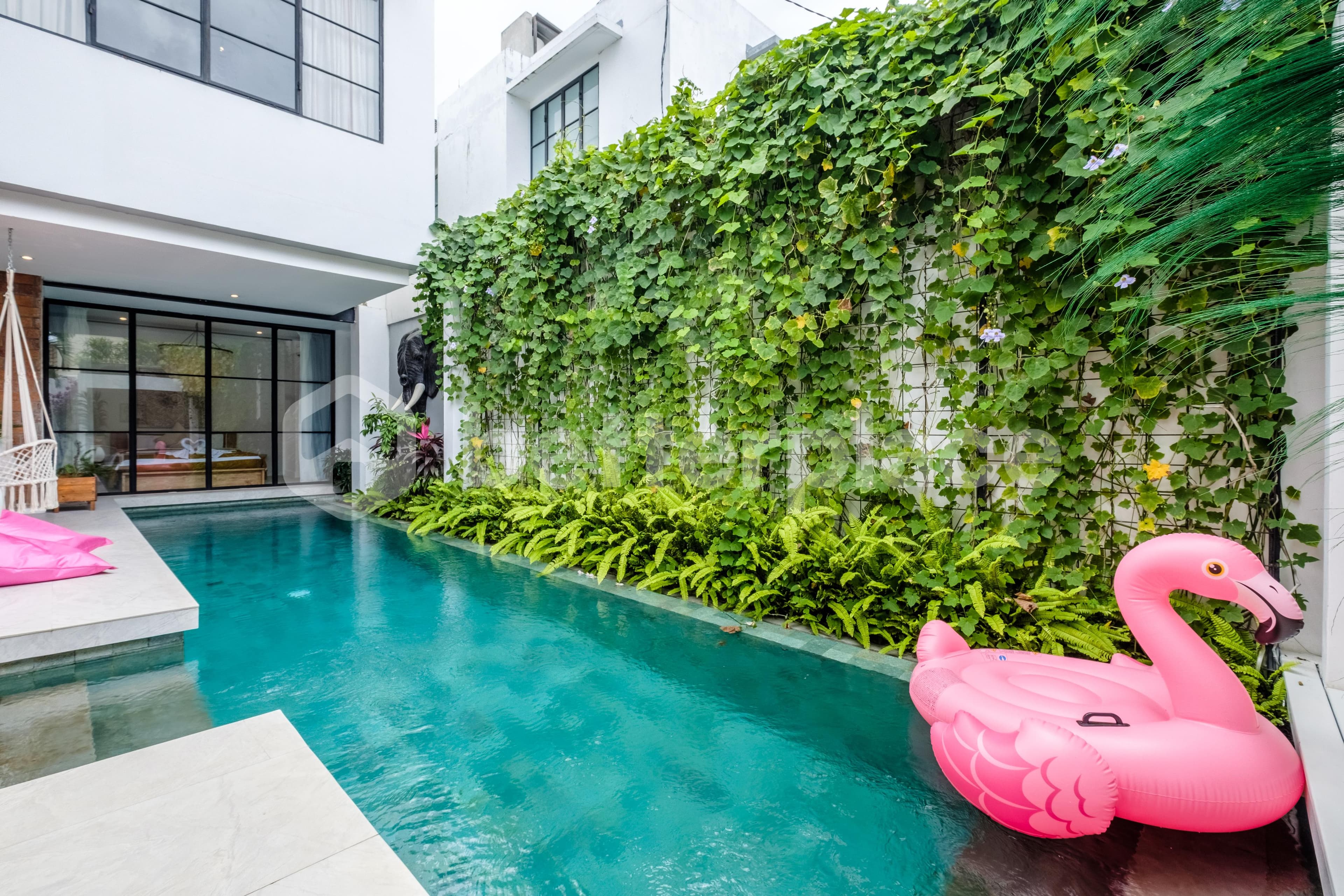 Stunning 4 Bedroom Luxury Villa in Berawa Area