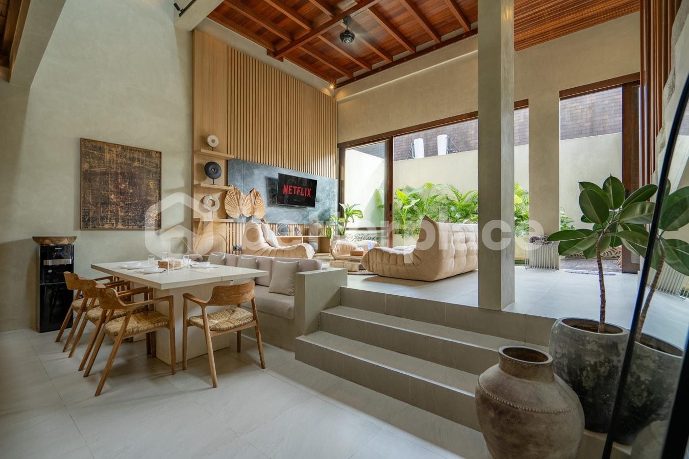 Tropical Contemporary 2 Bedroom Villa with Rooftop in Pererenan, 5 Minutes to the Beach