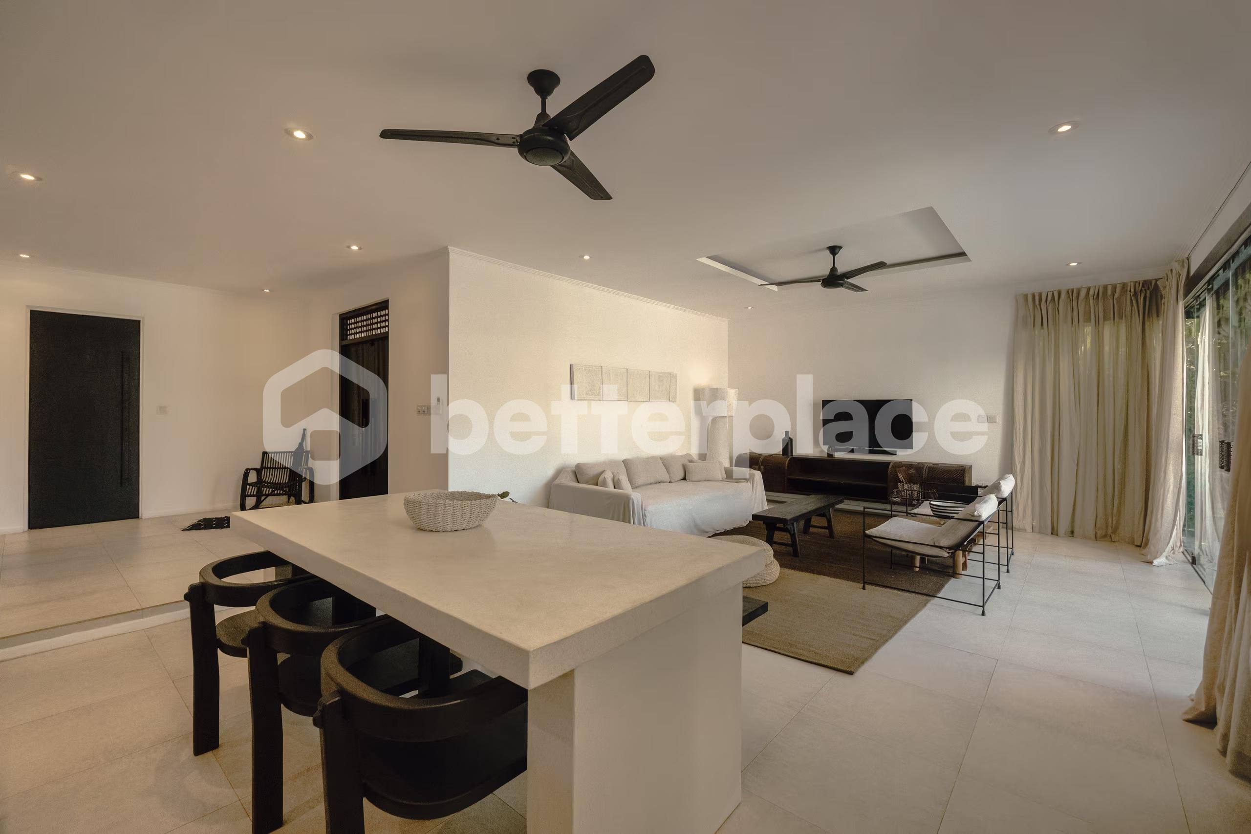 Contemporary 3 Bedroom Leasehold Villa in Bingin, 3 Minutes from the Beach