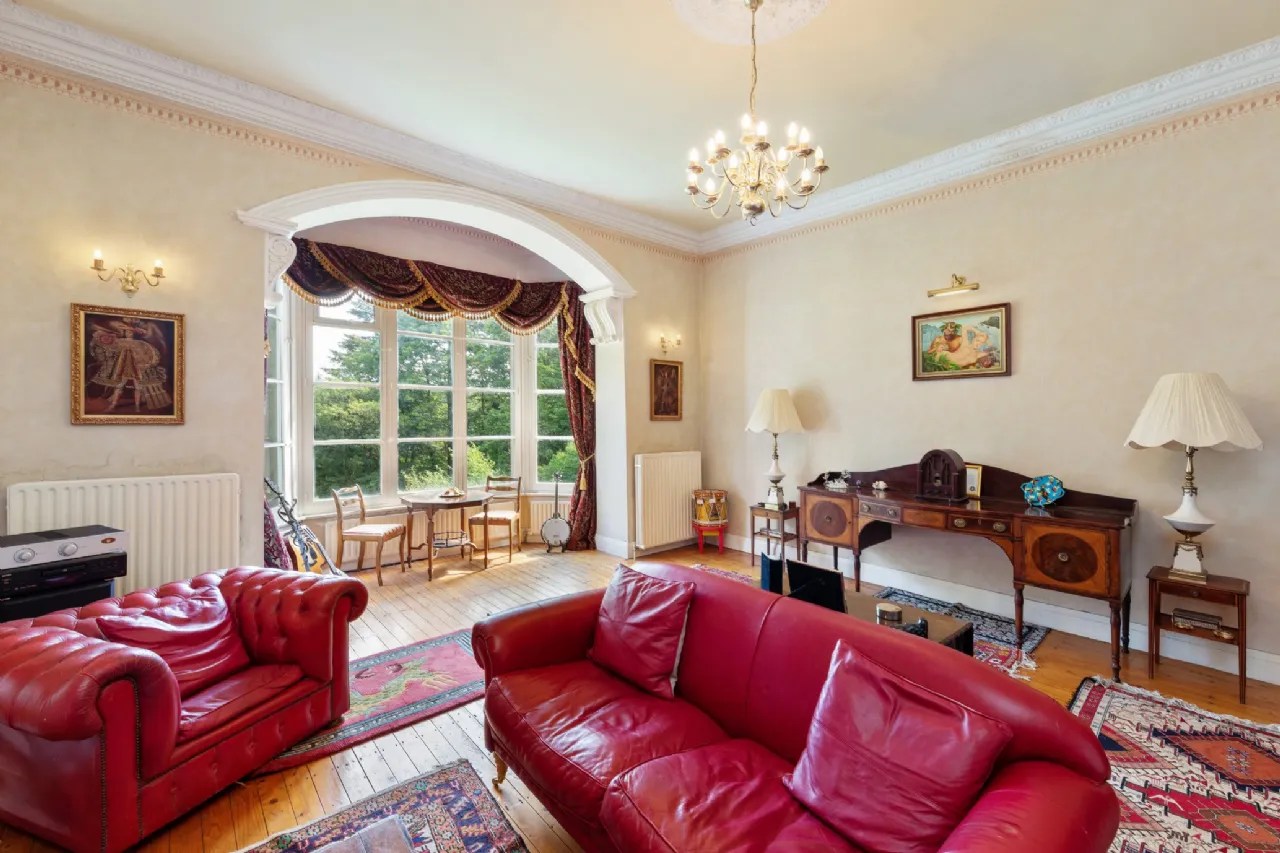 Stunning 4 Bed Tower House For Sale in Glanmore Castle, Glanmore, Ashford Wicklow Ireland