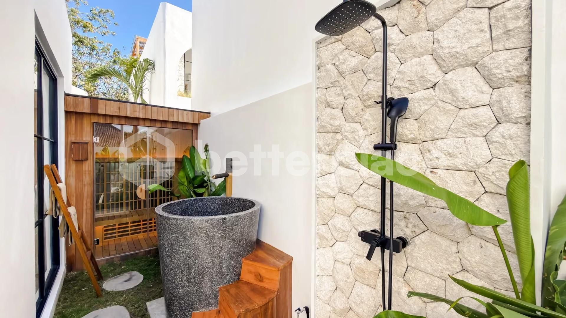 Stunning 3 Bedroom Villa in Uluwatu with Rooftop – Mediterranean Style and Prime Investment Potential