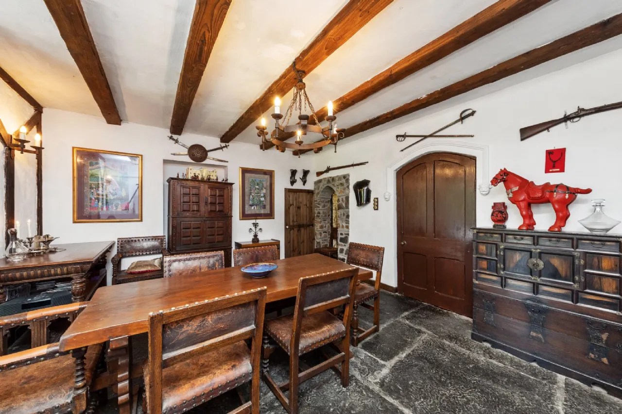 Stunning 4 Bed Tower House For Sale in Glanmore Castle, Glanmore, Ashford Wicklow Ireland