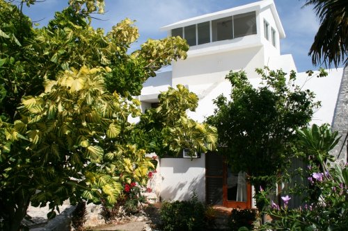 The outside view of the observation deck
