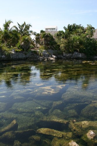 This holiday home lies close to the lagoon