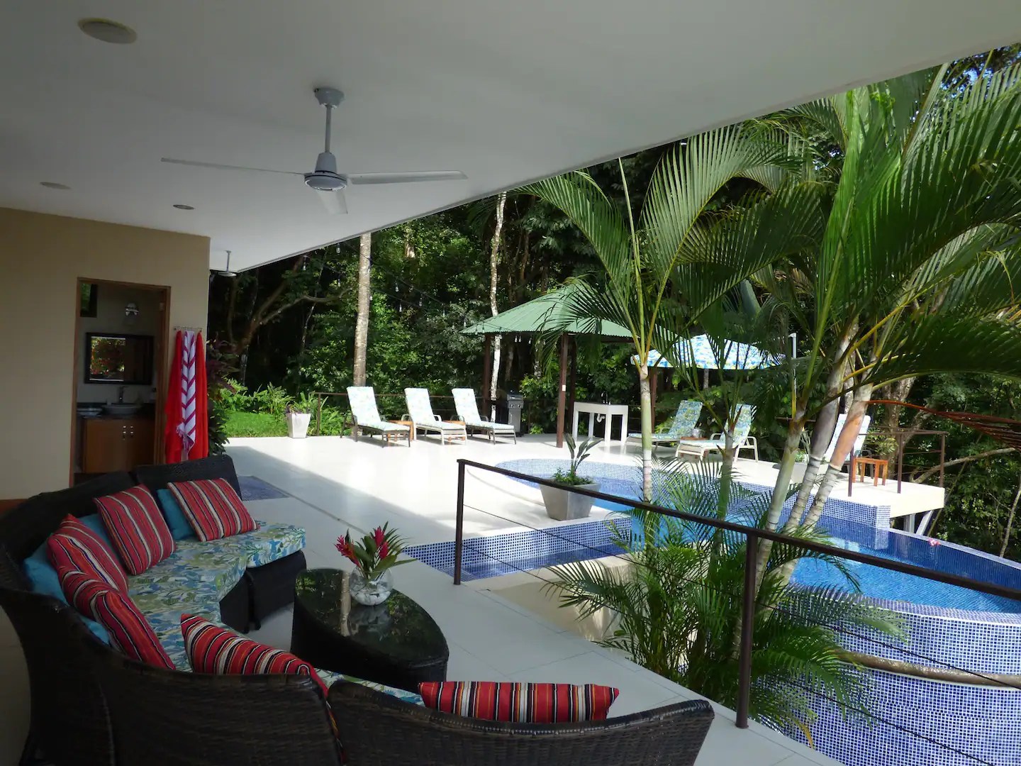 pool-area-and-sun-deck