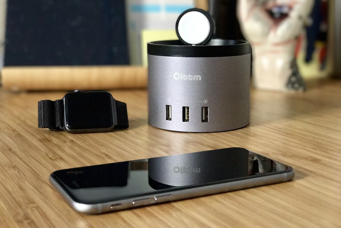 Base de carga para iPhone y Apple Watch Oittm