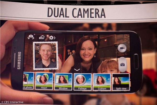 Tomar fotos con ambas cámaras también es posible en iOS