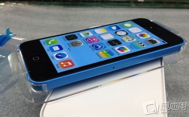 Nuevas fotos del supuesto packaging del iPhone 5C