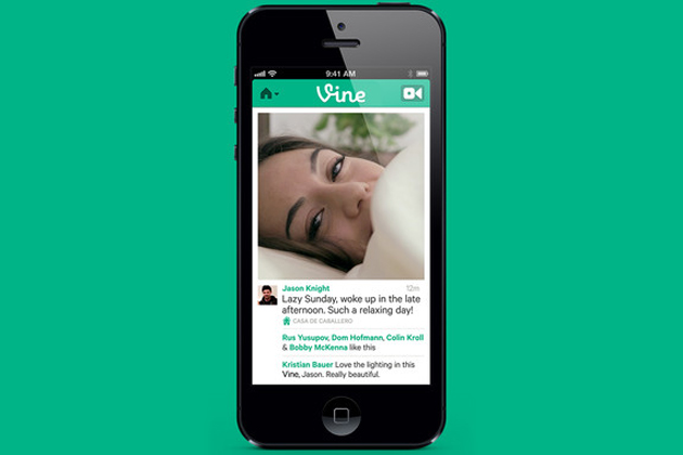 Vine se actualiza habilitando la cámara frontal y permitiendo la mención a otros usuarios