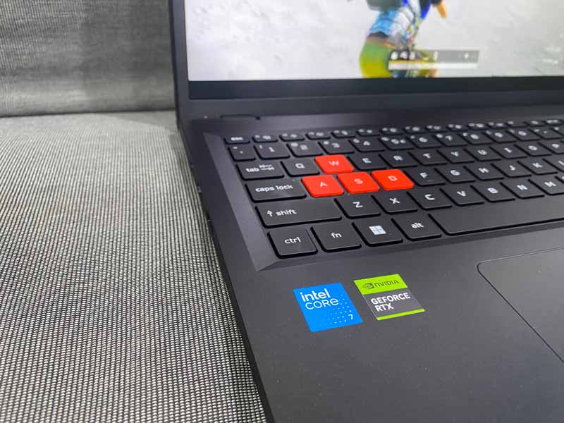 Acer Nitro Lite (NL16-71G): Laptop Gaming 15 Jutaan Paling Tipis dan Stylish!