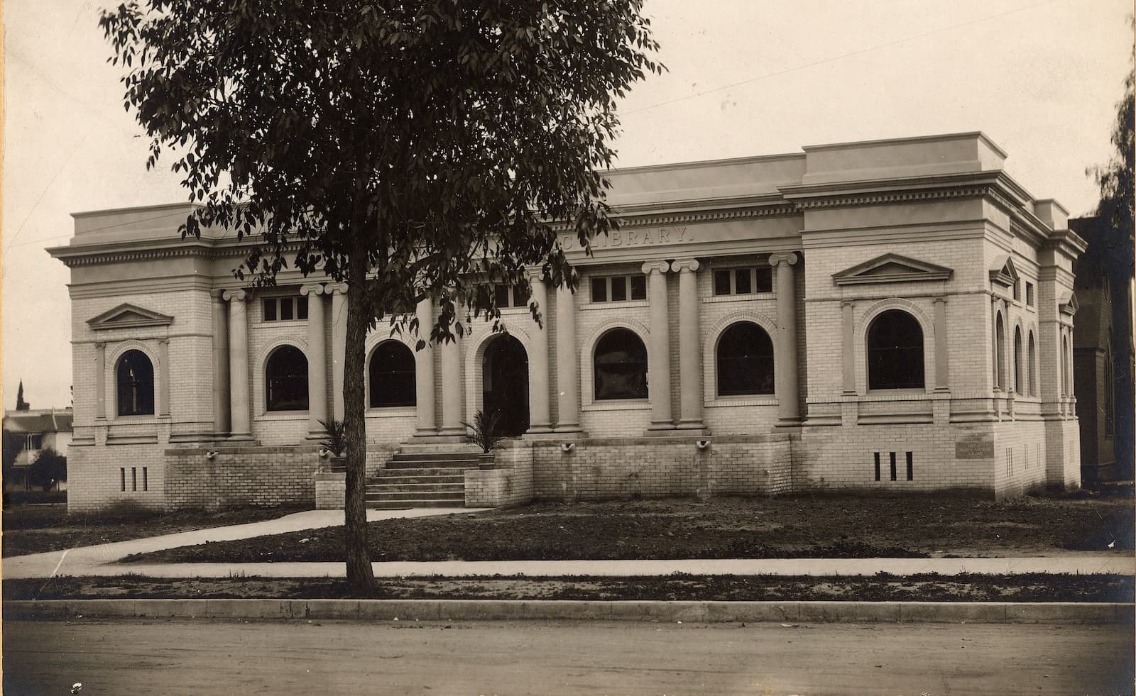 South Pasadena Historic Business District - Public Library, ca. 1910