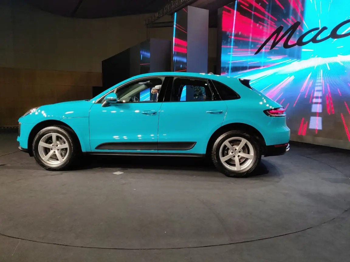 Porsche Macan Porsche Launches 2019 Macan At Rs 69 98 Lakh
