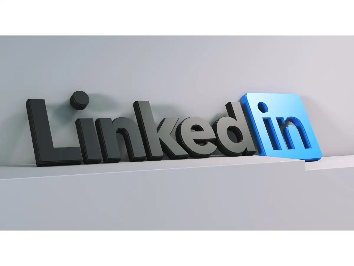 To join our huda beauty family, please find our live vacancies on our jobs page. Linkedin Cuts 960 Jobs As Pandemic Puts The Brakes On Corporate Hiring Hr News Ethrworld