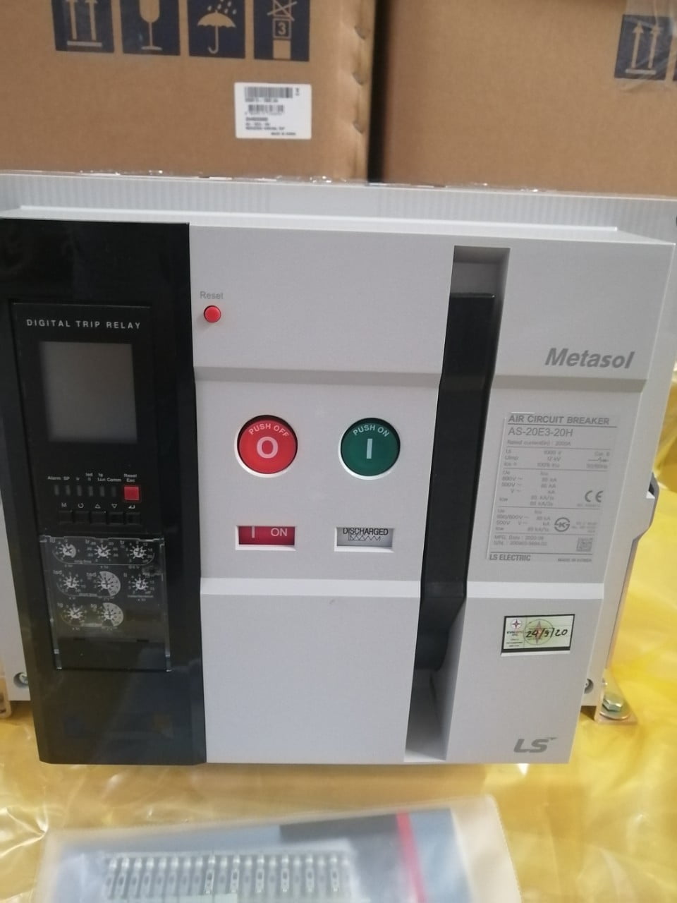 ACB LS AS-20E3-20H NG5/NH5 3P 2000A 85kA