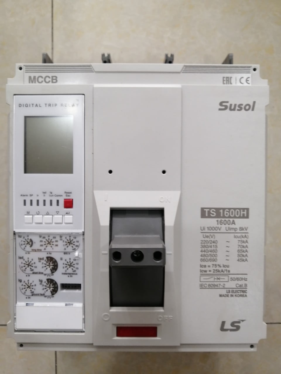 ACB LS AN-16D3-16H NG5/NH5 3P 1600A 65kA loại cố định