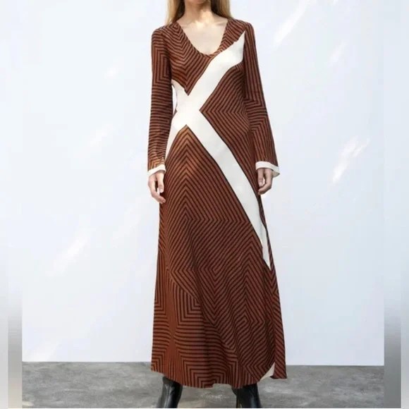 Chevron Striped Printed Midi Dress