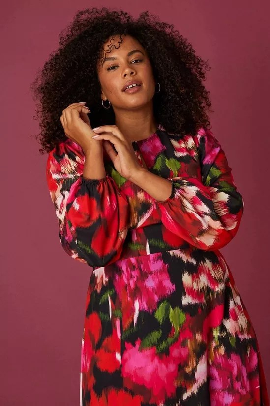 Blurred Floral Keyhole Detail dress