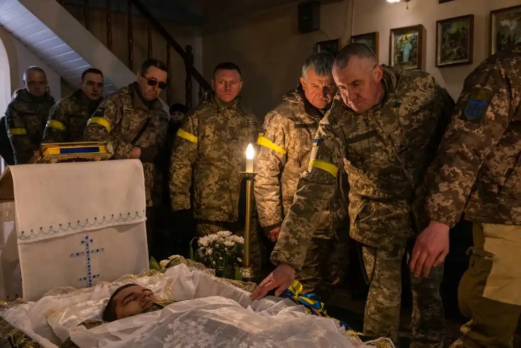 Boots on the Ground. British Army soldier killed in Ukraine