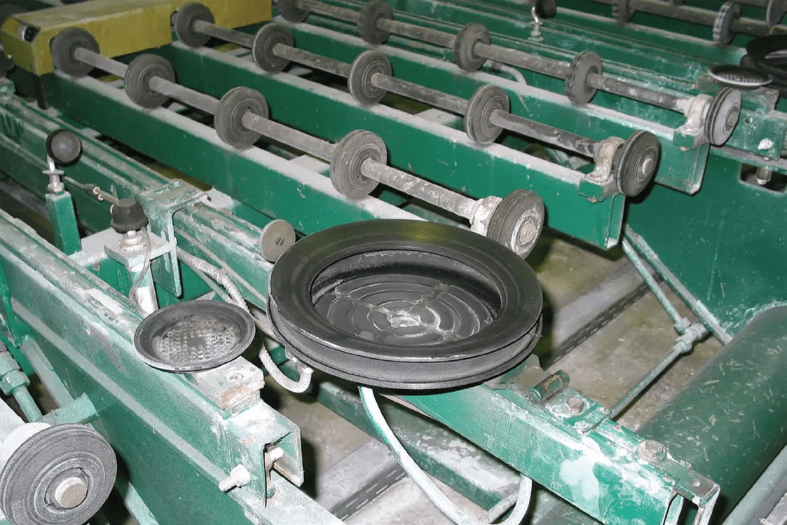 Industrial Suction Cups: The Key to Safe and Efficient Handling of Glass