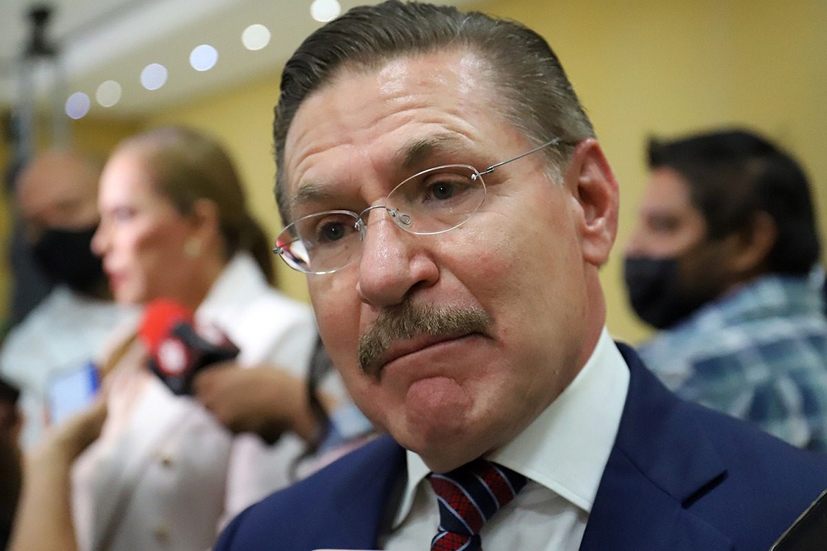 Gómez Palacio, Dgo. a 26 de Agosto de 2022

DESCRIPCIÓN 

José Rosas Aispuro Torres gobernador de Durango, informó que de no recibir recursos del Gobierno Federal en los próximos días, el adeudo que tienen con Gómez Palacio en el pago de las participaciones.

Foto: Rolando Riestra/Milenio