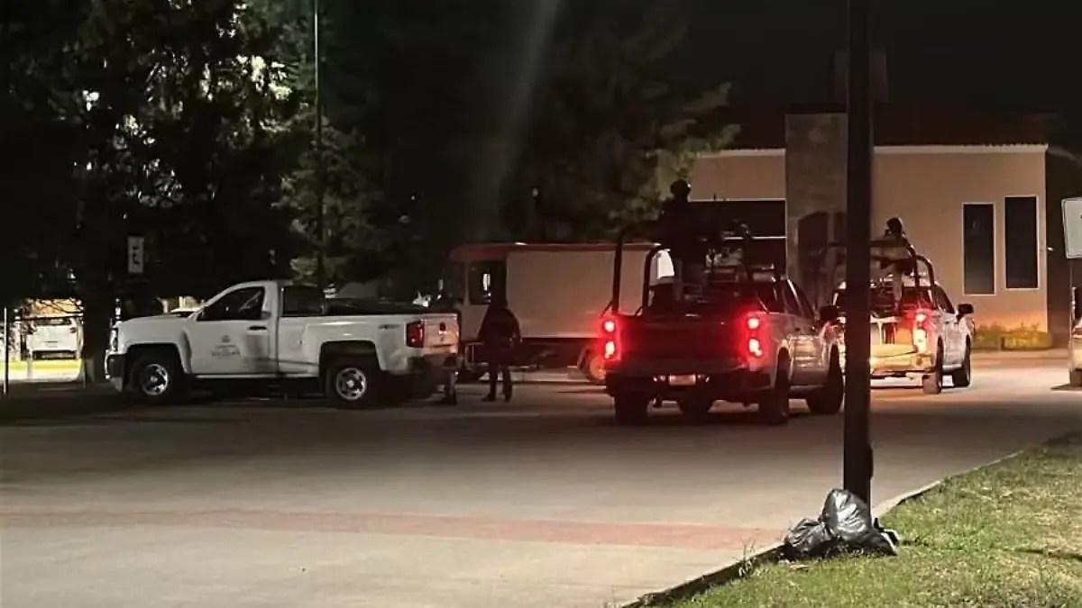 Localizan dos vehículos con reporte de robo tras operativo en el residencial El Bosque