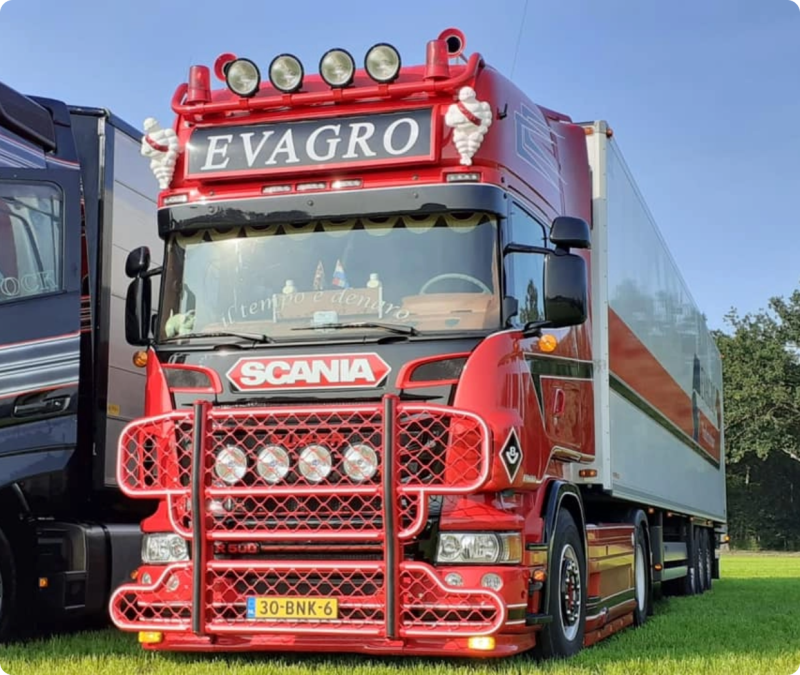 Evagro Trailer Verhuur - Landscape Illustration Collection - Retina Quality