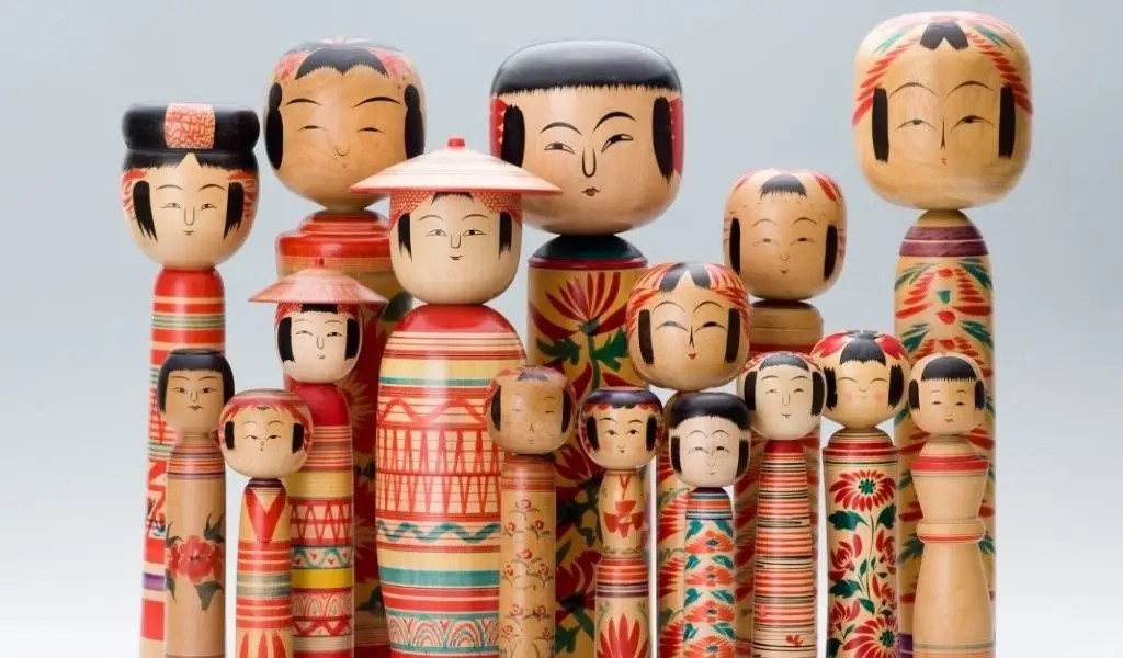 The Kokeshi, artisanal treasures of Japan