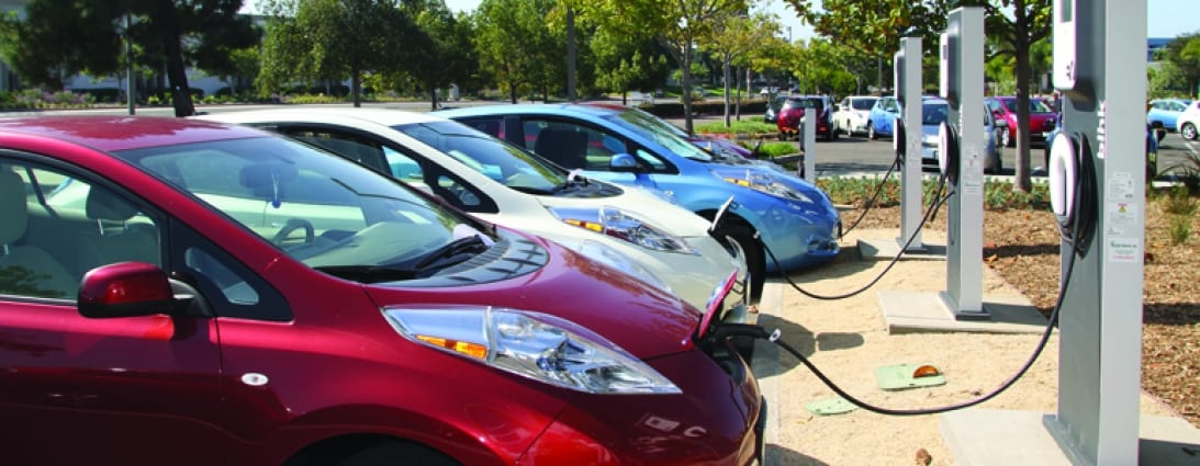 California utility offers electric vehicle rebate to customers