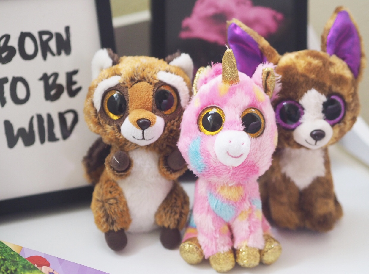 noa and nani toy box