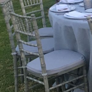 Alquiler SILLAS para eventos, bodas y celebraciones