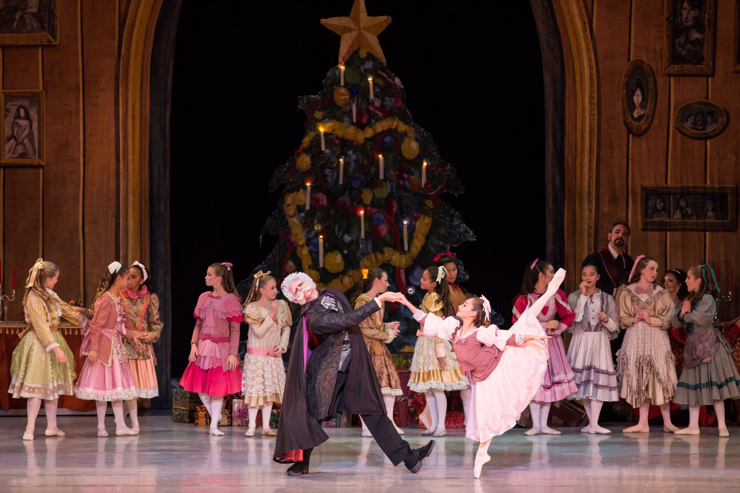 Long beach ballet to again present "the nutcracker"