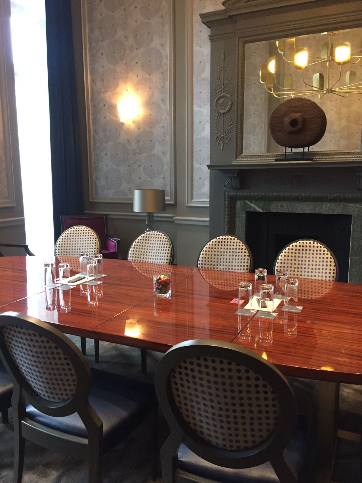 andaz 12