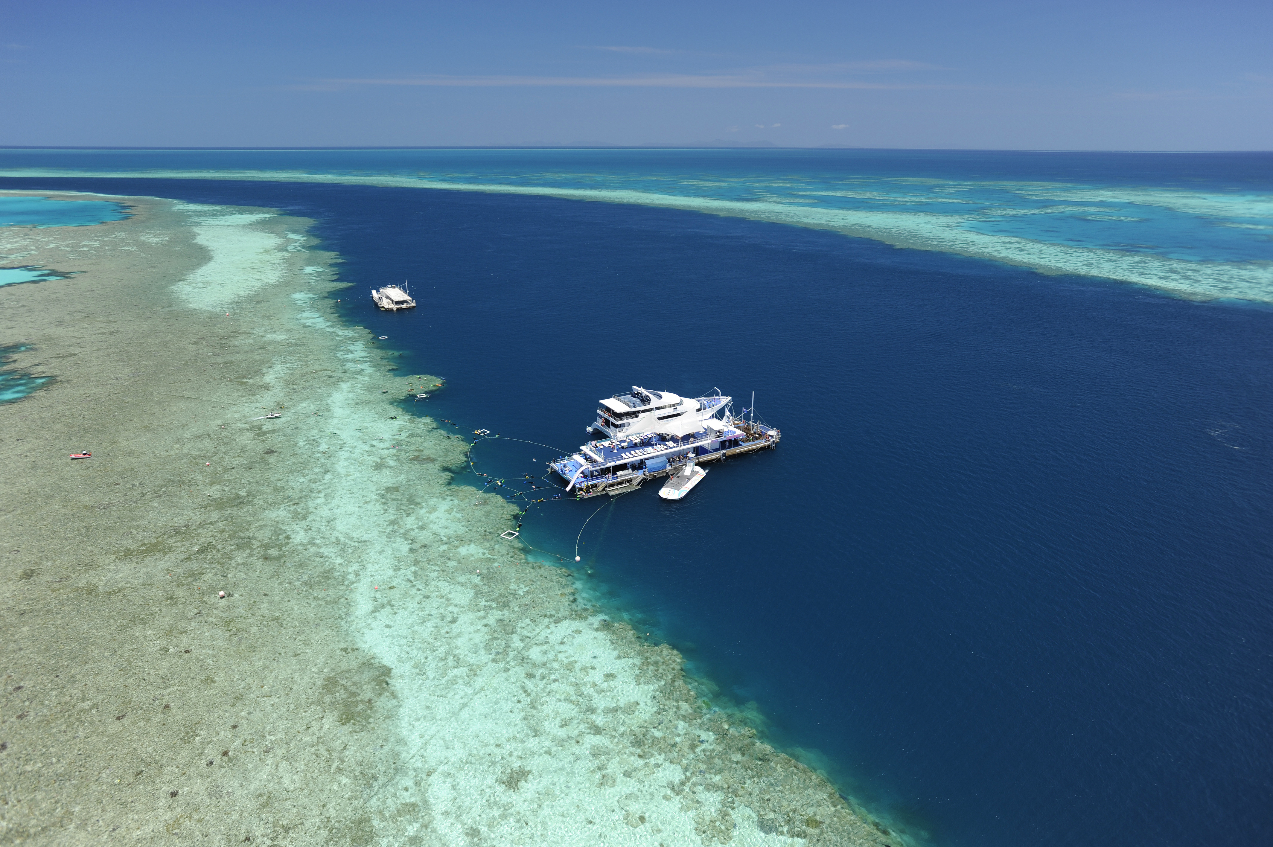 They are a major tourist area and . Cruise Whitsundays Wiki