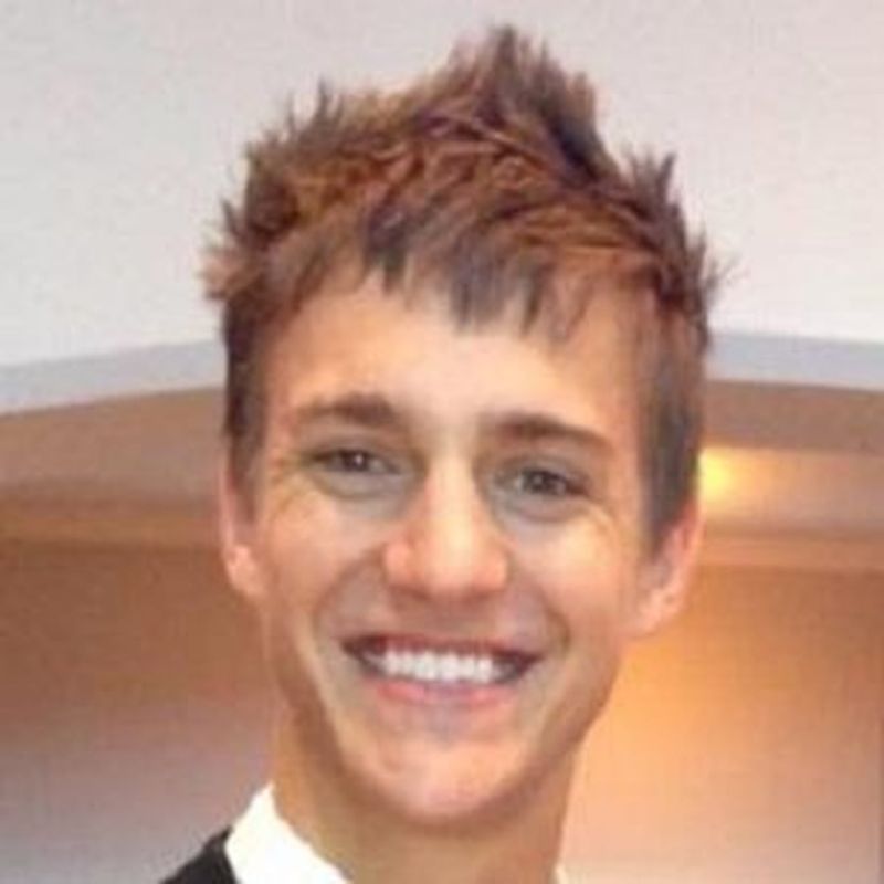 Tyler Blevins Medium - Elegant Mobile City Pictures | Free Download