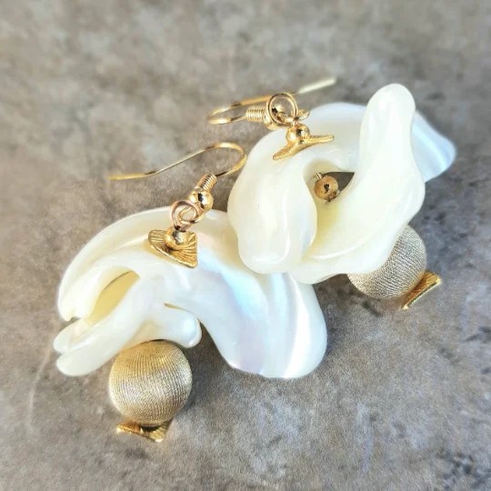 Mother of Pearl Earrings