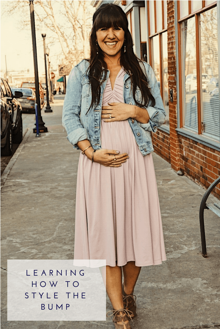 Learning How to Style the Bump | Spring Maternity Style | Pregnancy Style for Spring | Lilac Spring Dress