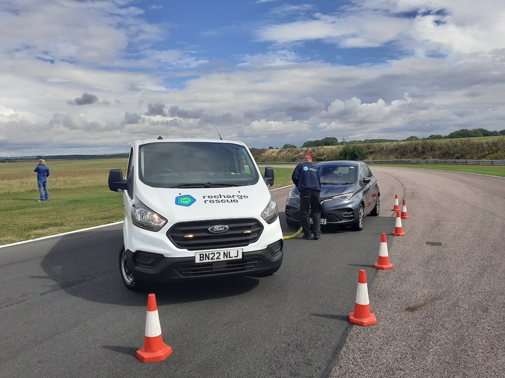 Servicesure Autocentres partners with Recharge Rescue to support EV drivers