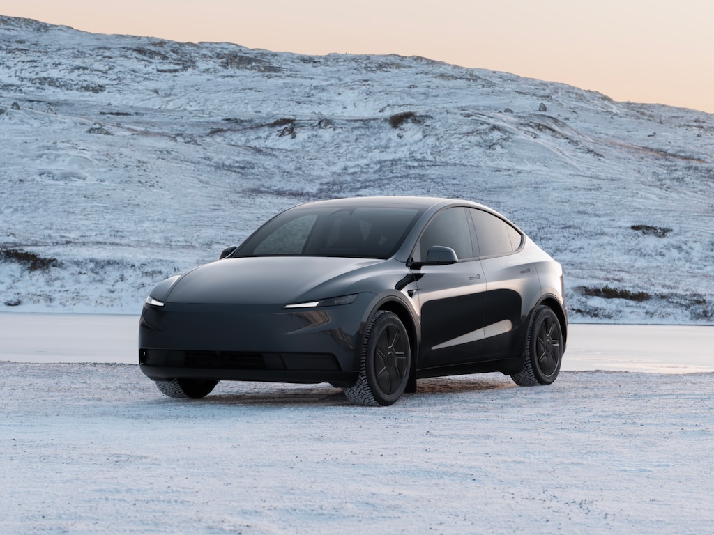 New Tesla Model Y Long Range RWD offers 383 electric miles for £45k