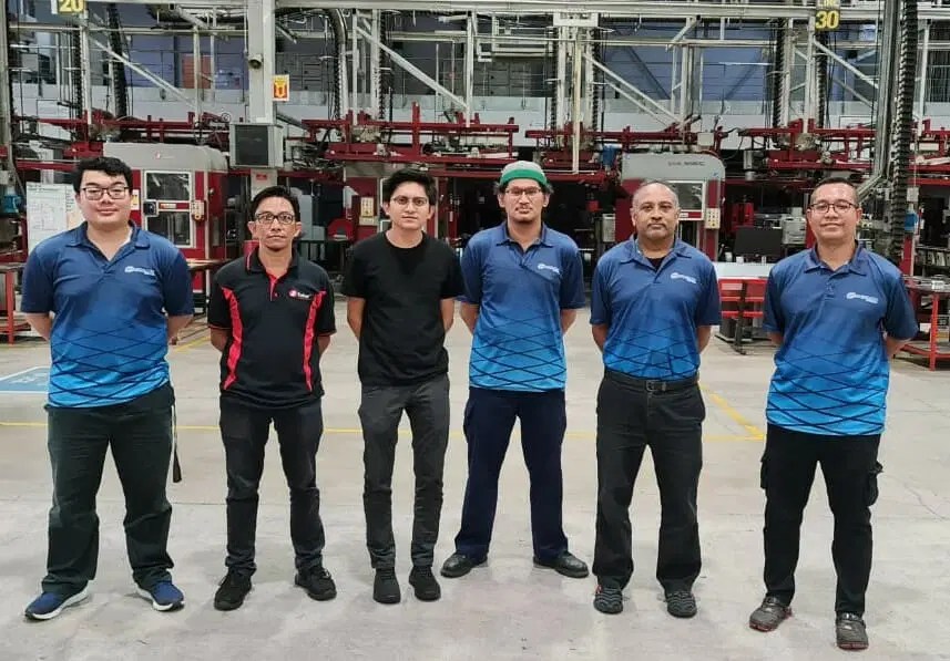 Engineering Services Richmatt Solutions - Stunning Dark Background - 4K