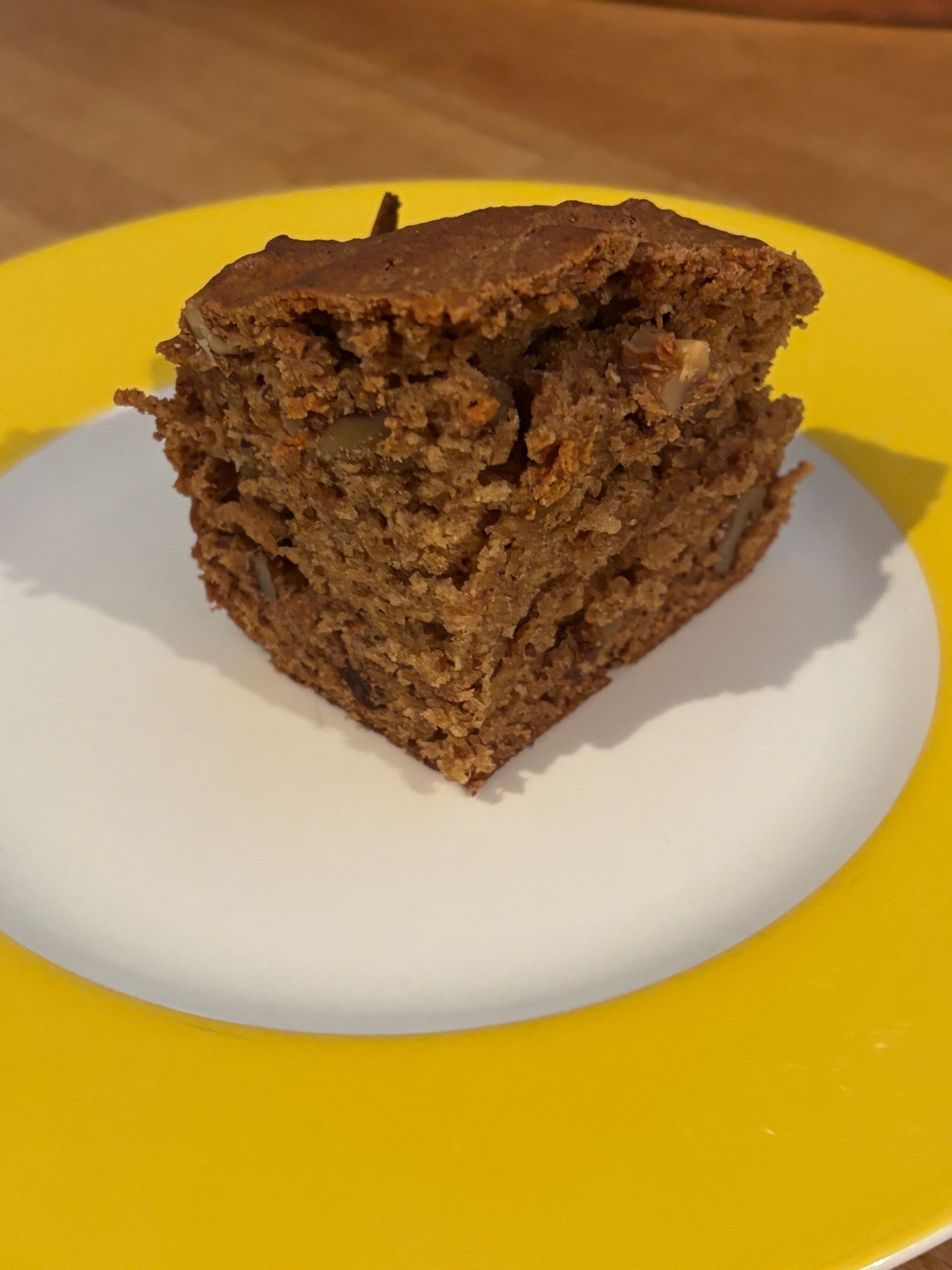 Photo of vegan applesauce cake