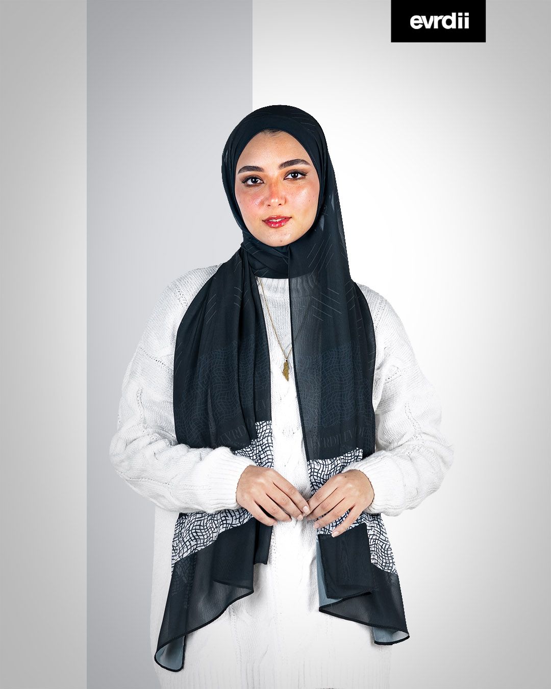 Sofy Black