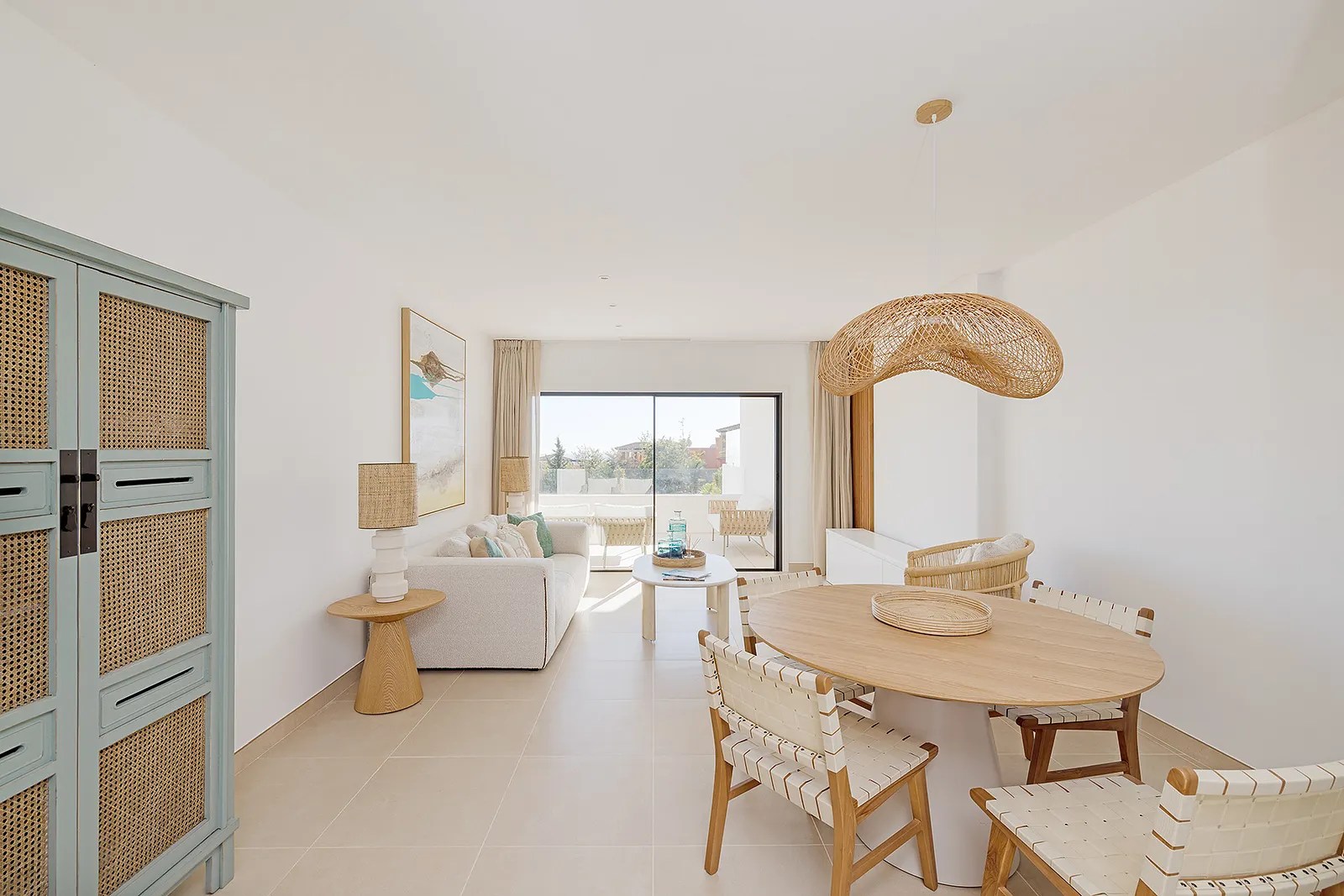 Apartamento con horizonte abierto al mar