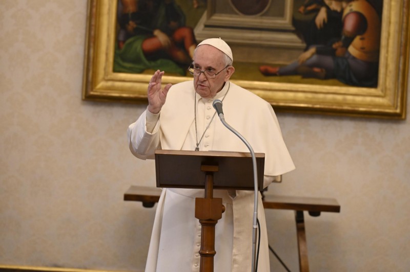 Message of His Holiness Pope Francis for the 2021 World Communications Day