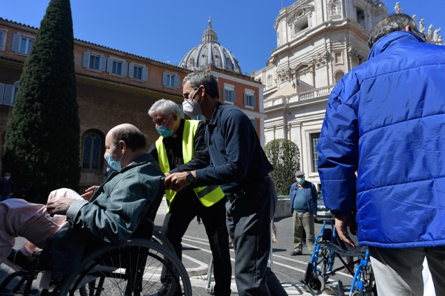 Vatican Administers Vaccine to 100