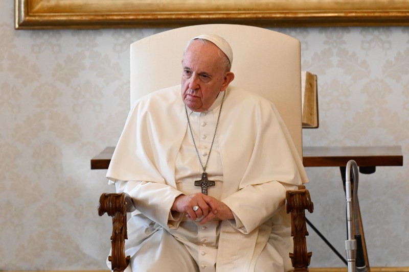 Pope Calls for Myanmar Dialogue