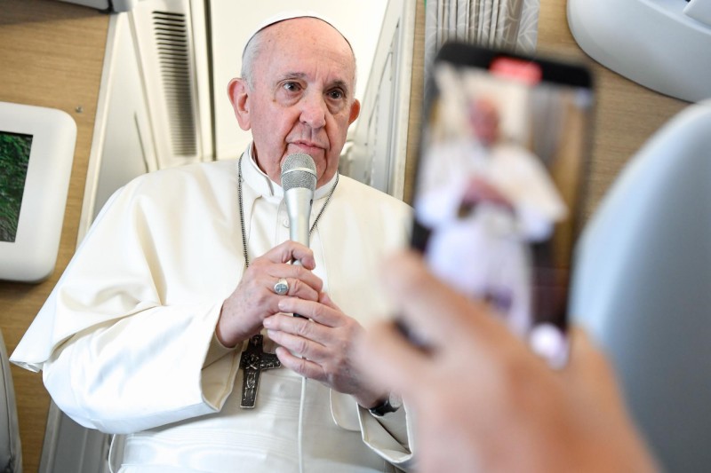 Full Text of Pope’s In-Flight Press Conference Returning from Iraq