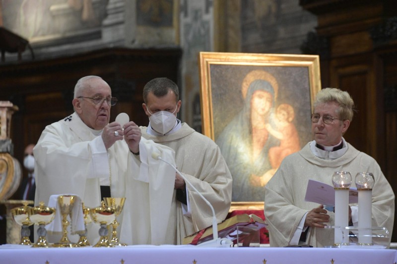 Full Text: Pope’s Divine Mercy Homily