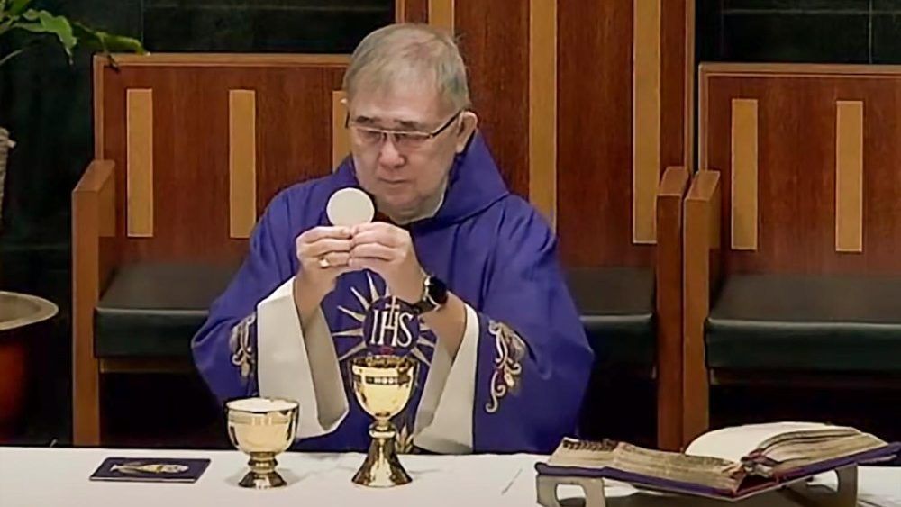 Mensaje del Papa por el fallecimiento del cardenal Sim