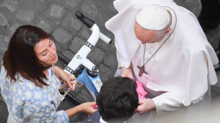 Cyclist Egan Bernal Gives Pope a Bicycle