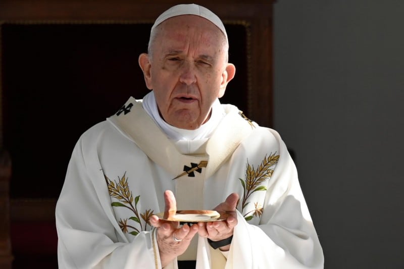 Pope Francis: Three Steps in Healing the Blind